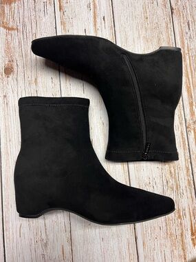 Classic Black Ankle Sock Boots - Sleek Women's Booties